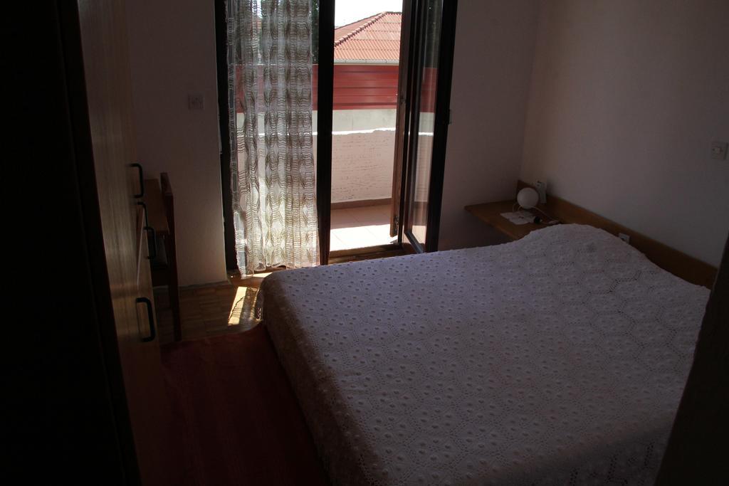 Novalja Guesthouse Economy Rooms Exterior photo